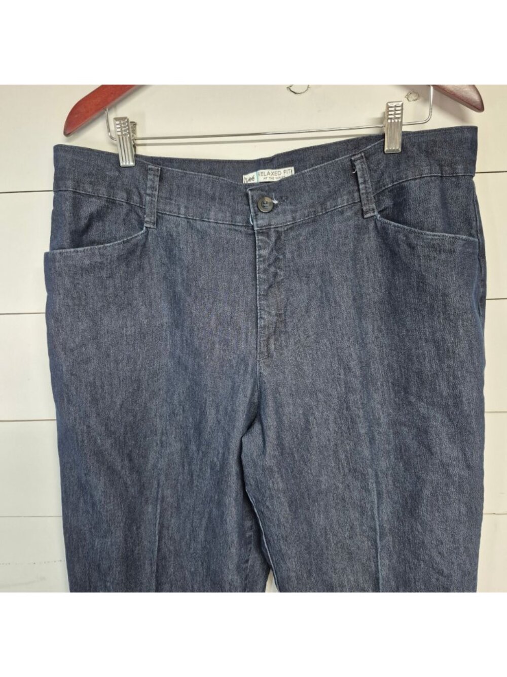 Lee Relaxed Fit Women's Dark Wash Denim Pants Size 16 Long - Picture 2 of 9